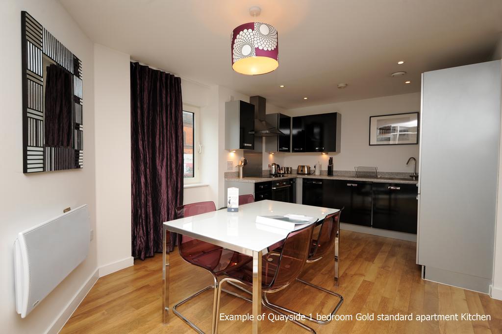 Quayside Serviced Apartments Кардифф Экстерьер фото
