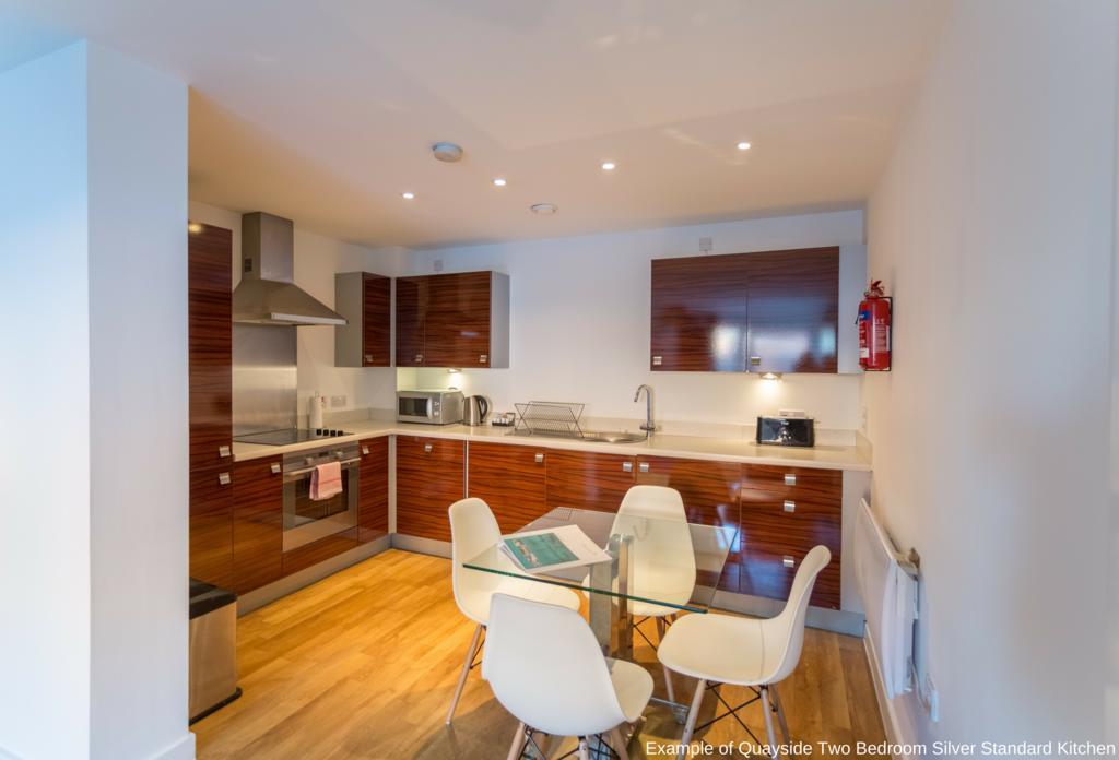 Quayside Serviced Apartments Кардифф Экстерьер фото