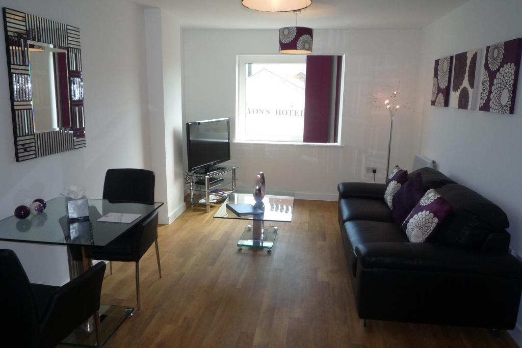Quayside Serviced Apartments Кардифф Экстерьер фото
